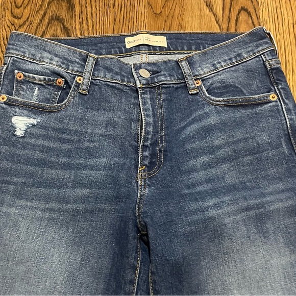 👖Gap Denim - NWOT Real Straight Jeans Size 28S or Size 6S - Picture 2 of 7